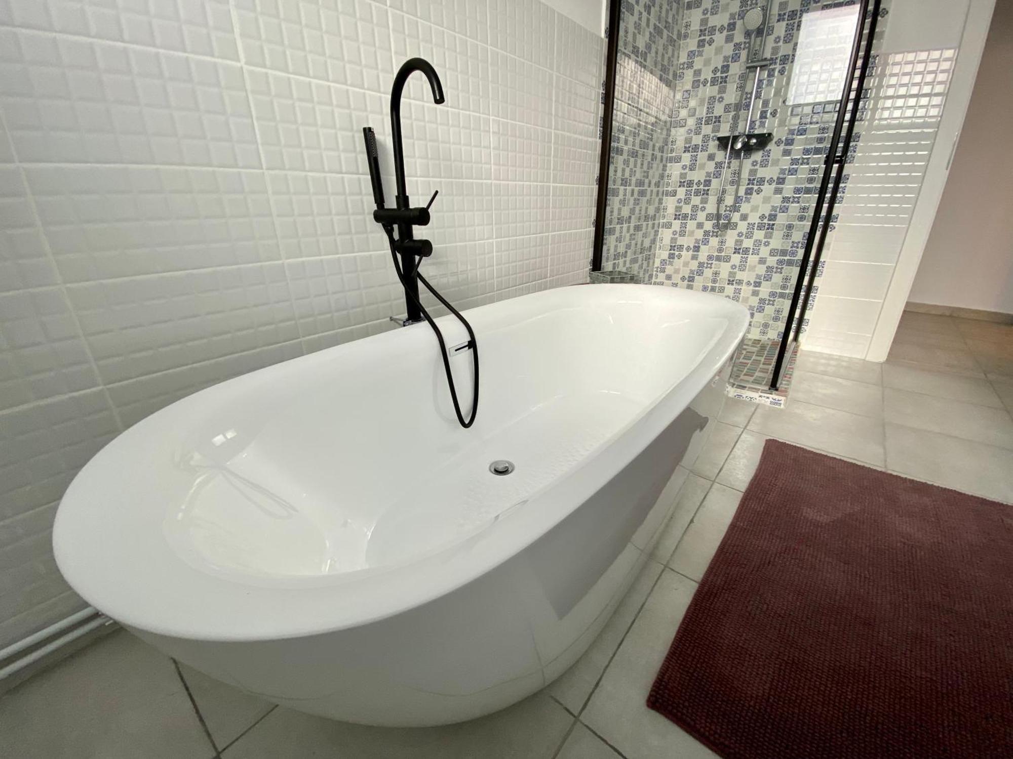 Deluxe Apartment #Casamihai Free Parking Brasov Exterior photo